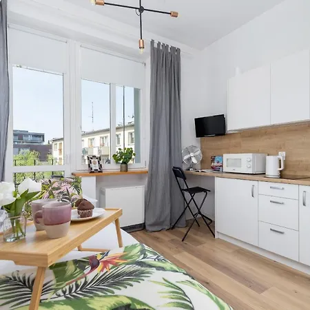 Apartment Solna Studio Cracow By Renters