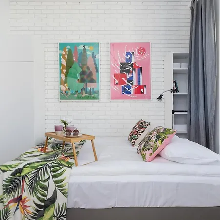 Solna Studio Cracow By Renters Krakow