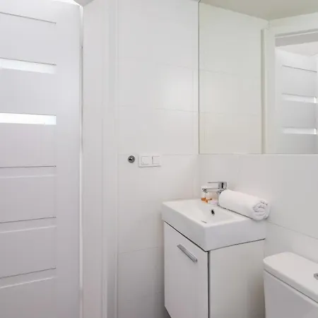 Apartment Solna Studio Cracow By Renters *